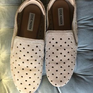 Steve madden slip on shoes